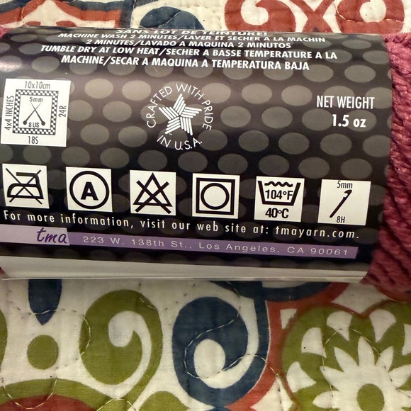 Easy Craft Dried Rose Yarn Bundle Lot of 12 Skeins - Picture 5 of 6